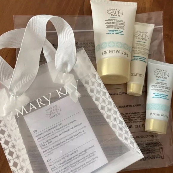 Mary Kay Satin Hands Travel Size Satin Hands Fragrance Free - Picture 1 of 2
